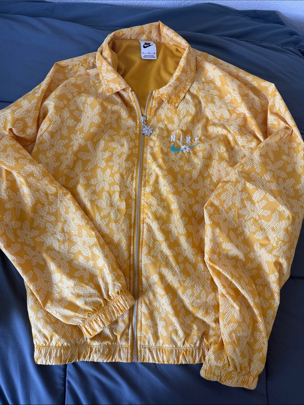 Nike Yellow Floral Pattern Zip-Up Jacket